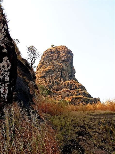 KARNALA FORT BIRD SANCTUARY: TREK to THUMB shaped Fort. - Tripoto