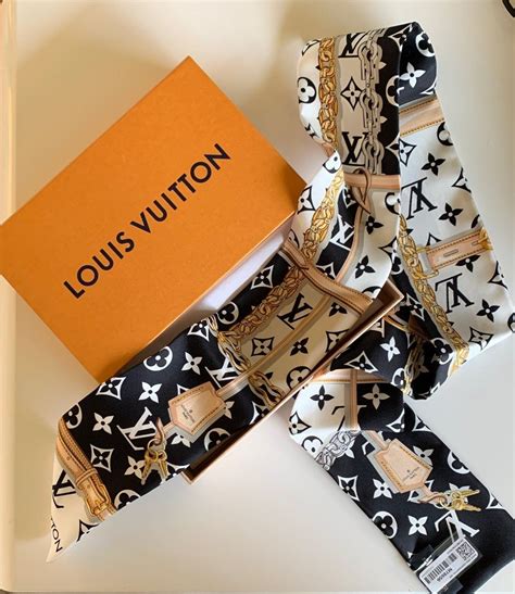 How To Identify A Fake Louis Vuitton Scarf | IUCN Water