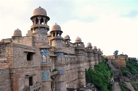 Hindustan ka dil dekho : Madhya Pradesh's blog: The Invincible - Gwalior fort