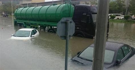 Dubai flood 2016: Worst flooding claimed; Hundreds accidents