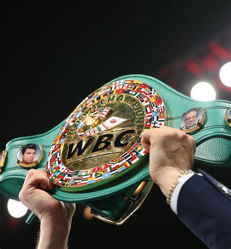 A Complete List Of The Current Boxing Champions // ONE37pm