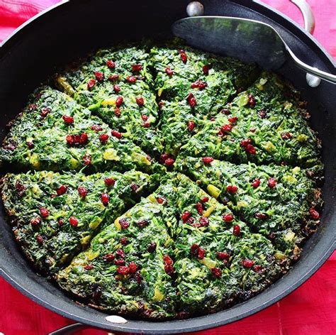 Kookoo Sabzi Kookoo Sabzi, Kuku Sabzi, Iranian Cuisine, Iranian Food, Nowruz Food, Iranian New ...