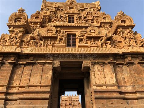 Brihadeeswarar Temple in Thanjavur, Tamil Nadu Stock Photo - Image of ...