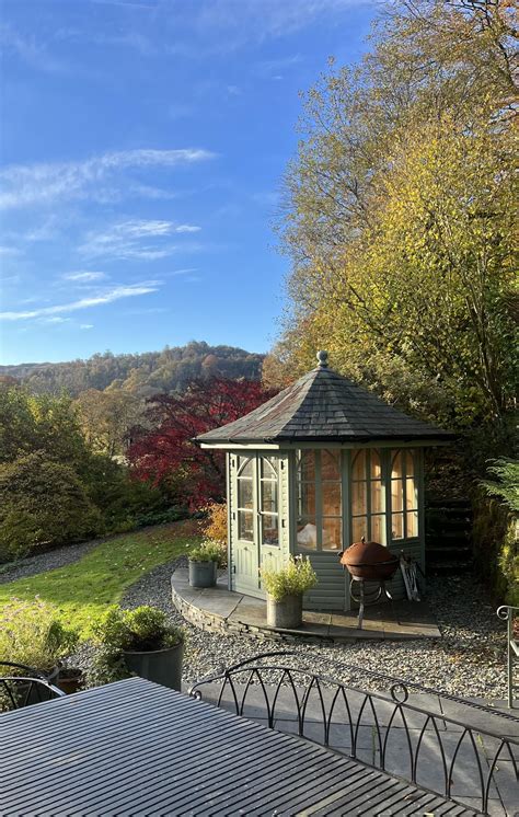 Ambleside, Lake District : r/britpics