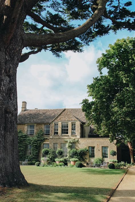 This Cotswolds Country House and Spa Is the Perfect Weekend Escape ...