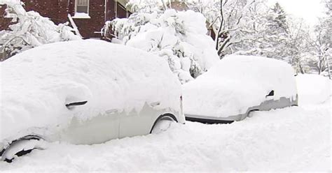 Christmas storm buries Erie County, Pennsylvania in snow - CBS News