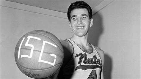 Dolph Schayes, 12-time NBA All-Star, dies at 87