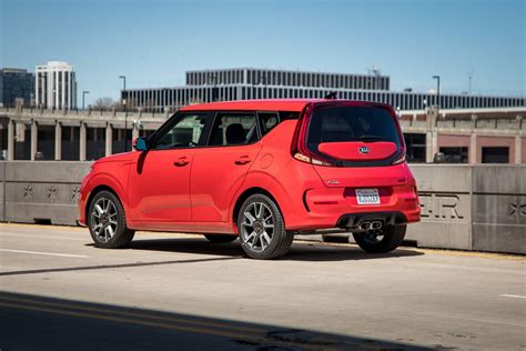 2020 Kia Soul Shines in Safety Ratings | Cars.com