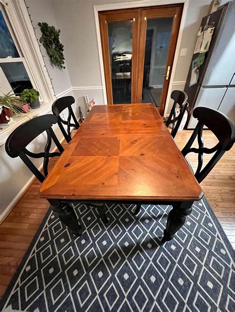 Dining room table - 4 chairs - Dining Tables - Trooper, Pennsylvania | Facebook Marketplace
