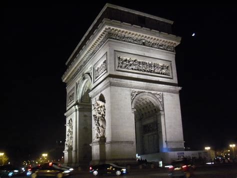 Arc de Triomphe – night time | Paris 2018
