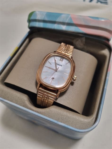 Fossil Rose Gold Watch, Women's Fashion, Watches & Accessories, Watches on Carousell