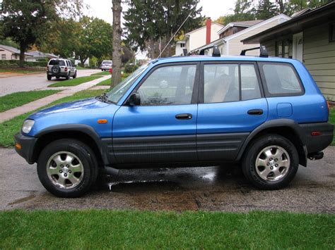 1997 Toyota RAV4 - Information and photos - MOMENTcar