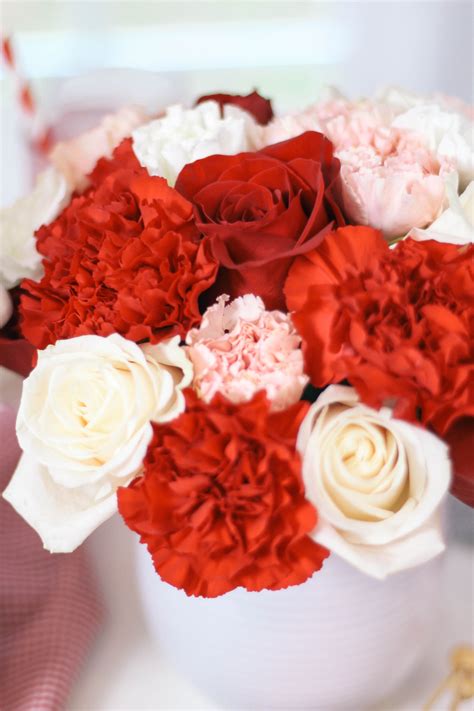 Red, white, & pink rose & carnation flower bouquet arrangement for Valentine's Day centerpiece ...