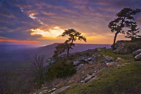 Mt. Nebo | this is the sunset view from Mt. Nebo looking out… | Flickr