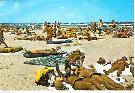 Mangalia - On the beach, Mangalia - Romania - Postcard - 37850