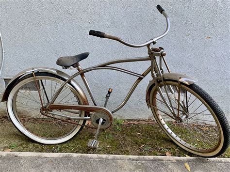 Vintage Schwinn Beach Cruiser for Sale in Riverside, CA - OfferUp