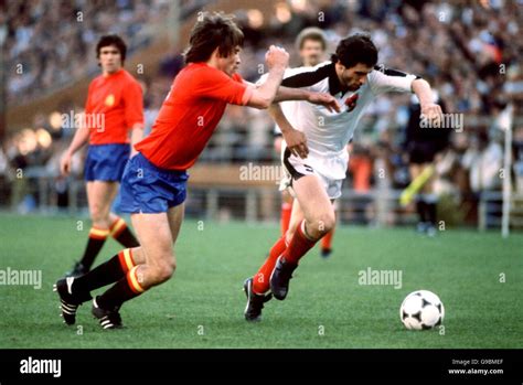 Soccer - World Cup Argentina 1978 - Group 3 - Spain v Austria Stock Photo - Alamy