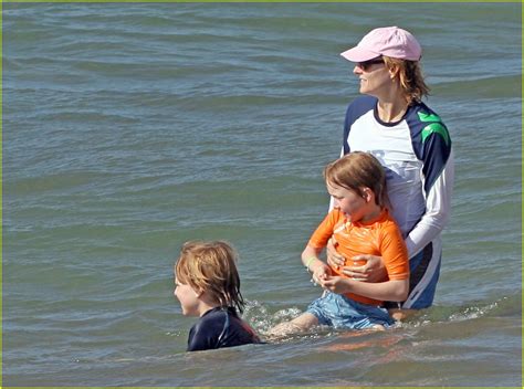 Jodie Foster's Easter Sunday With Her Sons: Photo 1016641 | Photos | Just Jared: Celebrity News ...