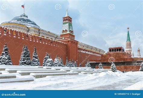 Moscow Kremlin on Red Square during Snowfall in Winter Stock Image - Image of scenery, famous ...