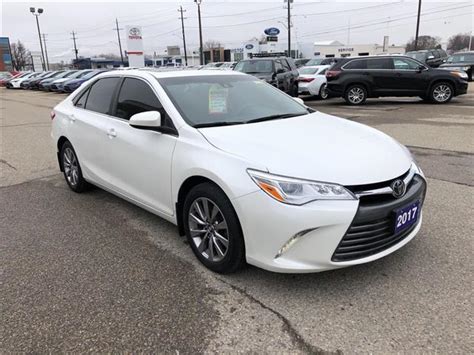 2017 Toyota Camry XLE V6 XLE--V6--NEW TIRES & SNOW TIRES--NAV-ROOF ...