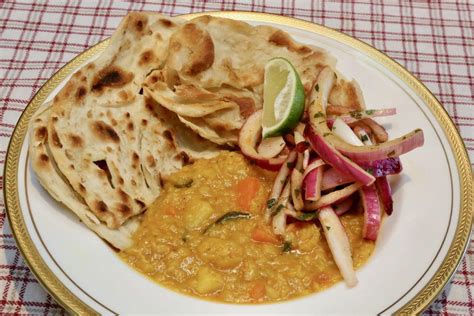 Healthy Vegetarian Roti Canai Curry Recipe - MYTAEMIN