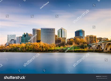 627 Arlington virginia skyline Images, Stock Photos & Vectors ...