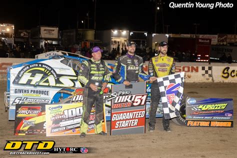 Matt Sheppard Conquers Lebanon Valley for his 90th Super DIRTcar Series Victory