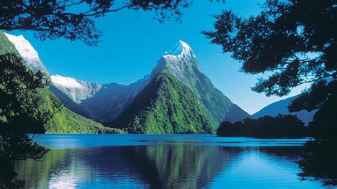 Fiordland National Park Wallpapers - Wallpaper Cave