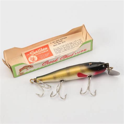 Creek-Chub and Assorted Fishing Lure Collection | EBTH