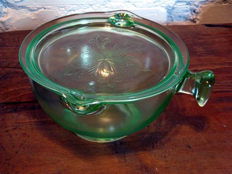 Vintage Green Depression Glass Mixing/Batter Bowl with Lid and Handle - Made in ths USA by D&B ...