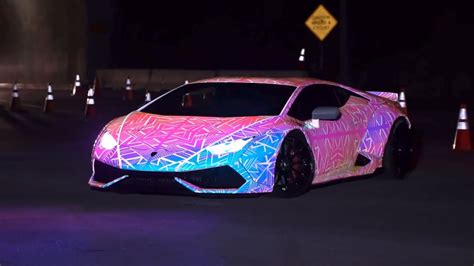 Lamborghini Huracan PINK WRAP - YouTube