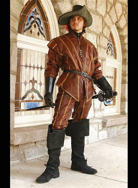 Musketeer D'Artagnan Costume | 18th century clothing, Larp costume ...