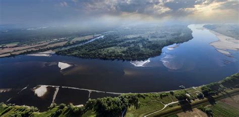 Vistula River - Cracovia, Poland - World Water Museum