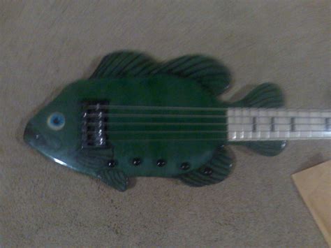 Large Mouth "Bass" Guitar - RYOBI Nation Projects