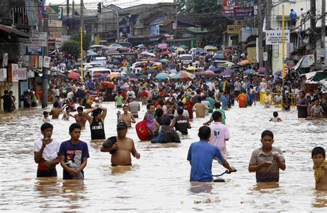 Philippine floods: Nineteen dead as rain continues - Democratic Underground