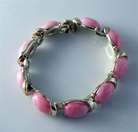 Signed Coro Pink Thermoset Bracelet – Vintage Lane Jewelry