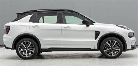 2021 Lynk & Co 01 Facelift Drops Cover Ahead Of Official Unveiling ...