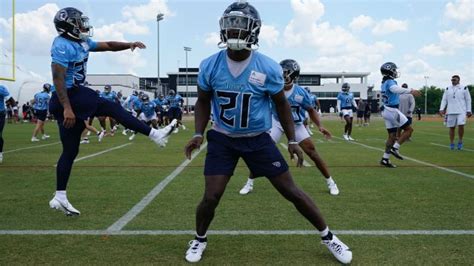 Tennessee Titans will wear throwback Oilers uniforms honouring the team ...