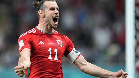 Gareth Bale travels 5,000 MILES for emotional goodbye to Wales fans after retiring from football ...