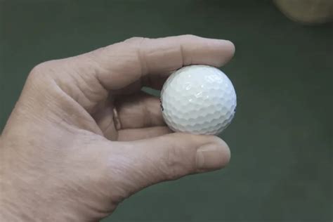 Best Golf Balls For Beginners - Pick The Perfect Ball For You - Golffist