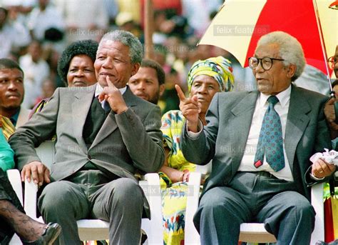 MUST READ!: The Obituary Walter Sisulu Wrote For Nelson Mandela