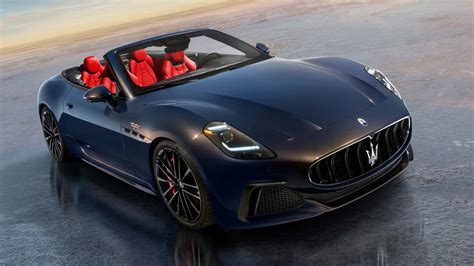 Maserati GranCabrio 2024 Nikmatnya Tanpa Atap Berkekuatan 542 HP