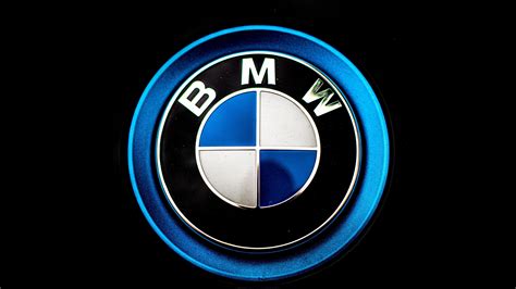 Bmw Logo 4k Wallpaper Download Bmw Logo Wallpapers Wallpapers All | Images and Photos finder