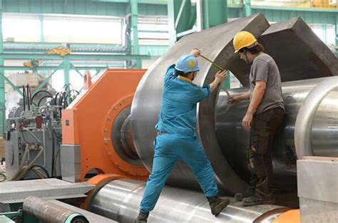 Plate Rolling for Custom Rolled and Welded Cylinders - Openex