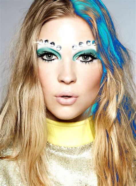 Brittany Michѐle: Edgy Makeup Trends!