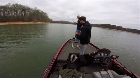 Bass Fishing Points (Lake Hartwell) - YouTube