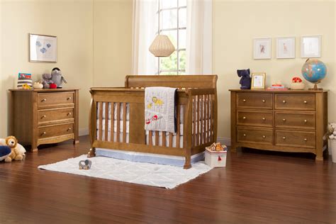 DaVinci Porter 4-in-1 Convertible Crib with Toddler Bed Conversion Kit in Chestnut Finish ...