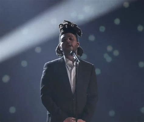 The Weeknd "Earned It" (live at the Junos) | Exclaim!