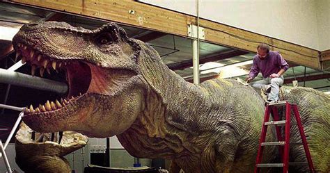 The largest animatronic figure ever built is the T. rex for the movie Jurassic Park in 1993 : r ...