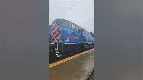 Metra 506 SD70MACH! New Metra Locomotive! #train #metra #railfans - YouTube